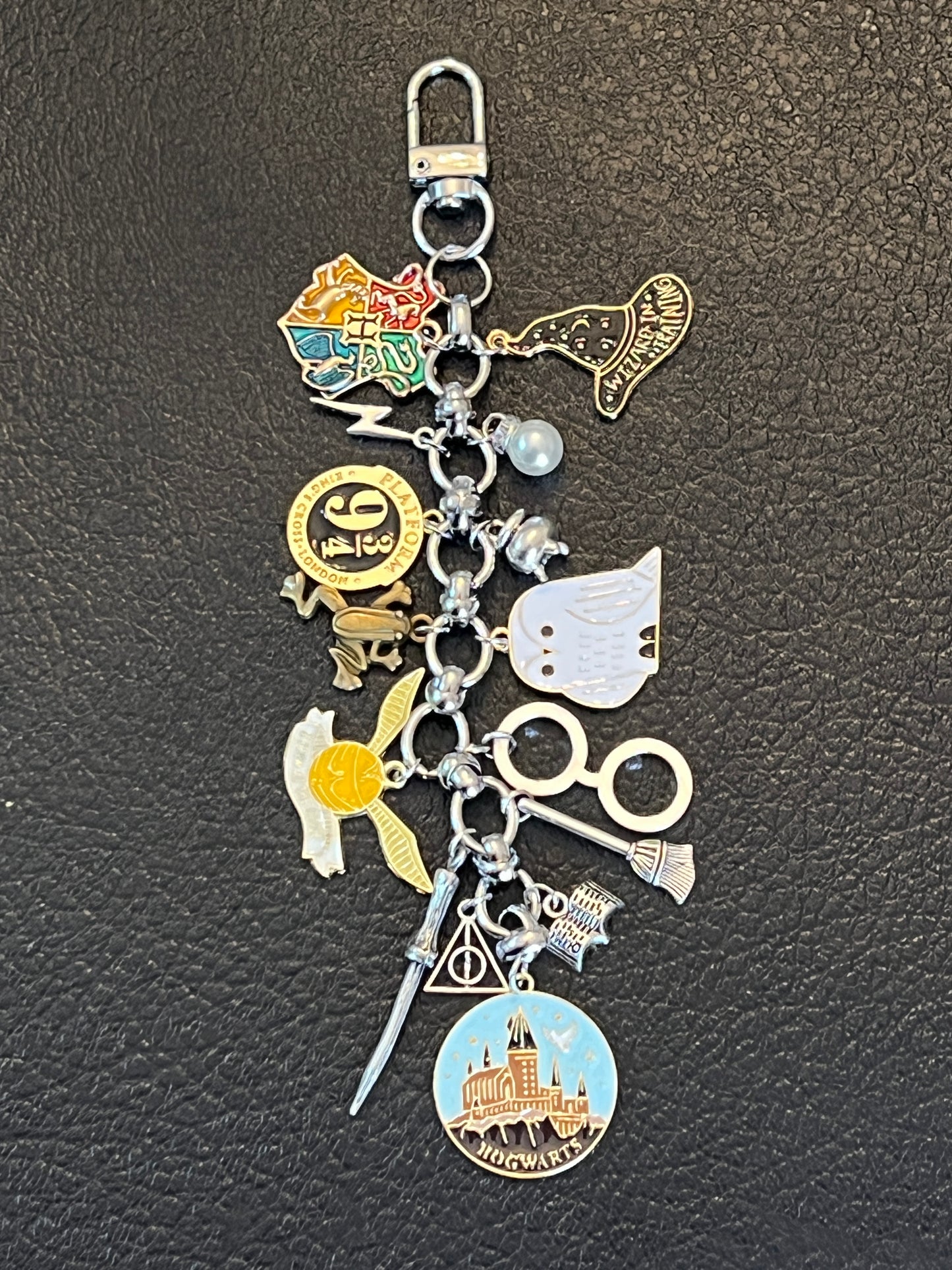 Unofficial Harry Potter Kindle Charm| Bag keychain| Gift for reader| Wizarding World |Hogwarts Charm| Phone Accessory| Tote bag charm